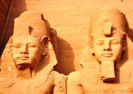 Tour por Egipto con Abu Simbel